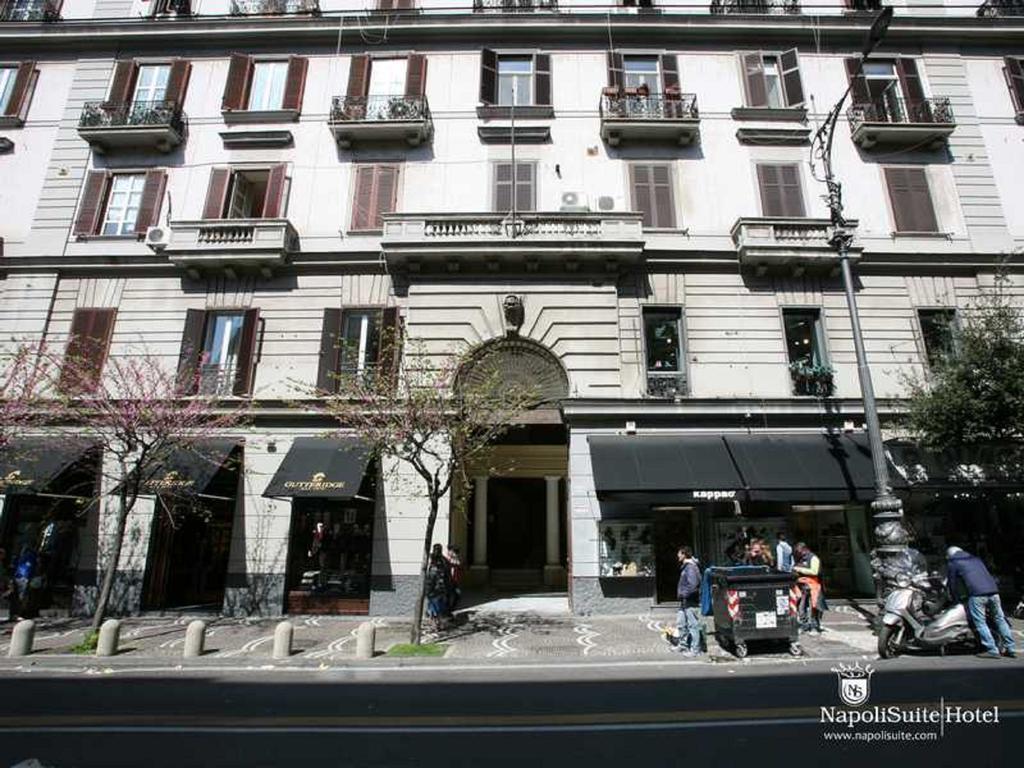 Napoli'S Gold Hotel ภายนอก รูปภาพ